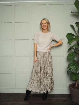 Fleur Short Sleeve Jumper with Enamel Flower Buttons on Cuffs - Khaki and Oatmeal