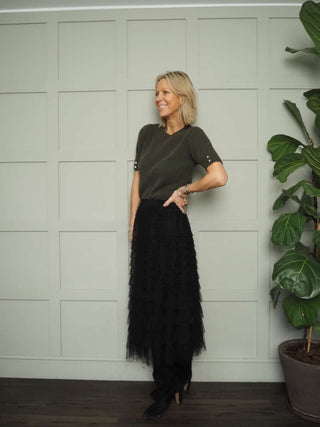 Fleur Short Sleeve Jumper with Enamel Flower Buttons on Cuffs - Khaki and Oatmeal