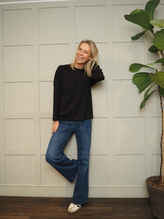 DeeDee Soft Long Sleeve Round Neck Classic Sweatshirt by BYoung - Black