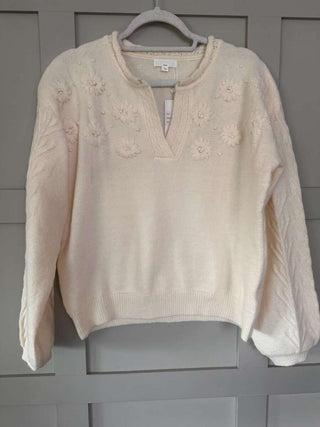 Flissy Jumper with Embroidered Flower Detail - Ecru
