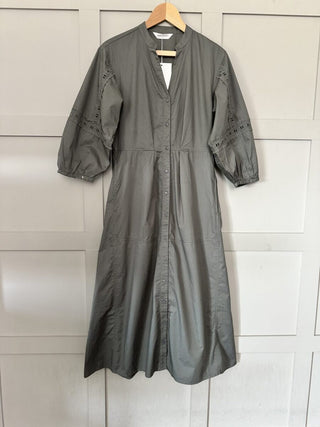 Basil Midi, 3/4 Length Sleeve Cotton Dress with Front Button Fastenings &amp; Pockets by Moss Copenhagen - Khaki