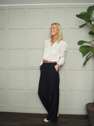 Keera Wide Leg Tailored Trousers with Satin Pin Stripe by Moss Copenhagen - Navy Blue