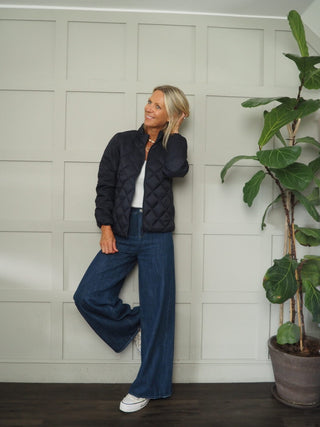 Olla Short Lightweight Jacket with Diamond Quilt Detail &amp; Zip Fastening by Part Two - Navy Blue and Buttermilk