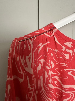 Bianca Patterned Top by Saint Tropez - Coral