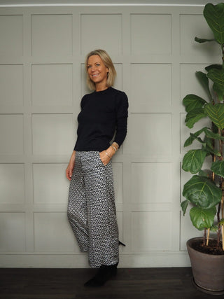 Wilma Cropped Trousers by Emme - Navy Blue