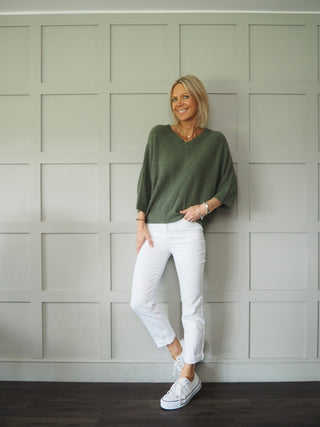 Jodie V-Neck Front &amp; Back, 3/4 Sleeve Batwing Jumper - Cobalt Blue, Fuchsia Pink and Off White