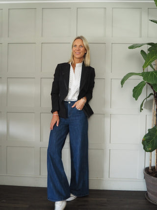 Civico Single-Breasted, Lined, Satin Detailed Blazer - Black and Champagne