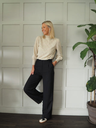 Witt Classic Tailored Trousers with High Waist &amp; Pleated Front - 5 Colours