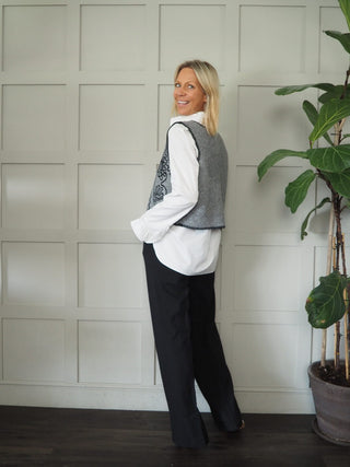 Xoxo Felt Feel Embroidered Gilet with No Fastening - Black and Grey