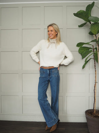 Frenchie Cashmere Mix Knitted Mini Scarf - 11 Colours