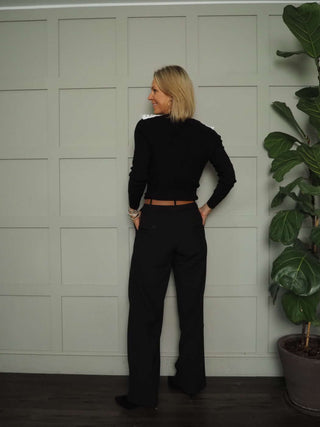 Remal Fine Rib Cardigan with White Lace Collar and Button Fastenings - Black