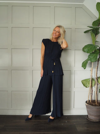 Hava Pleated, Sleeveless Top &amp; Wide Leg Trouser Set - Black and Navy Blue