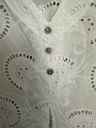 Devi Broderie Anglaise Blouse - White