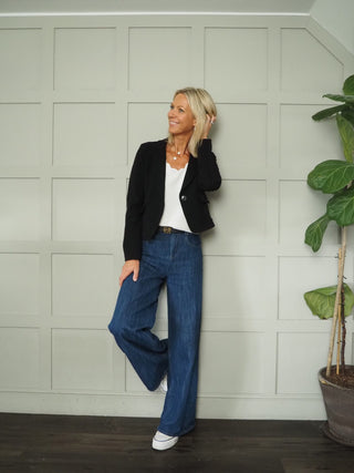 Molly Single-Breasted Cropped Blazer with Single Button and Pockets - Black, Navy Blue and Red