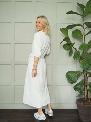 Lucky Maxi Denim Dress with Pie Crust Collar &amp; Front Button Fastening - Black, Ecru