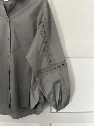 Jeovana Long Sleeve, Cotton Blouse with Collar &amp; Cut out Detail on Sleeve by Moss Copenhagen - Black and Khaki