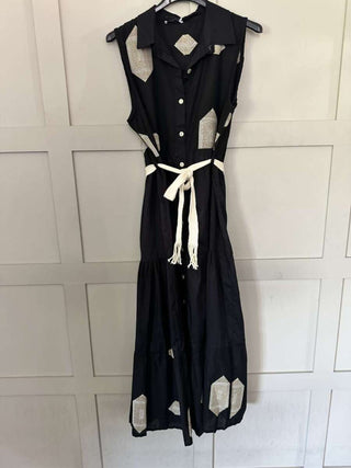 Cassie Cotton Embroidered Dress with Shirt Collar &amp; Front Button Fastenings - Black, Off White