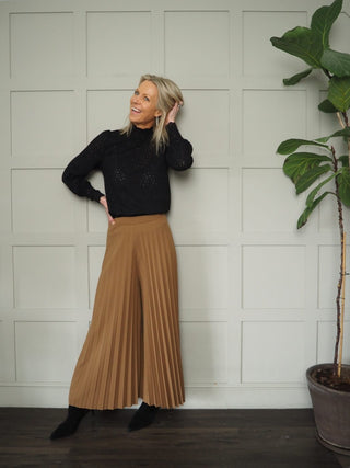Nixi Pleated Culottes - Black, Camel, Green, Navy Blue, Pink