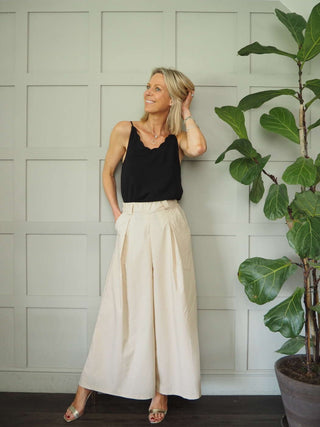 Digger Wide Leg Culotte Trousers with Pleating Details &amp; Pockets - 5 Colours