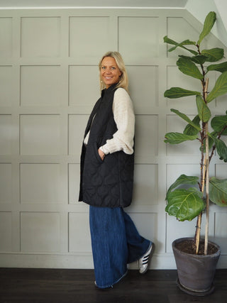 Roadelle Onion Stitch Quilted Longline Gilet with Popper Detail &amp; Waist Cinch Drawstring - Black, Khaki, Slate