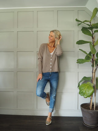 Oreo V-Neck Cardigan with 5 Pearlescent Buttons - 7 Colours