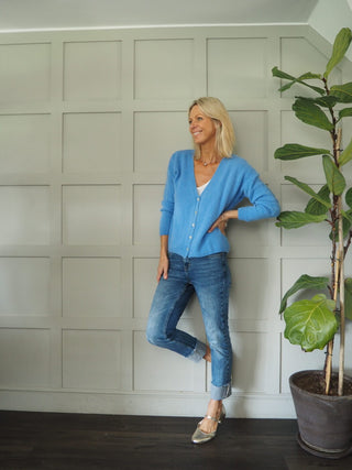 Oreo V-Neck Cardigan with 5 Pearlescent Buttons - 7 Colours