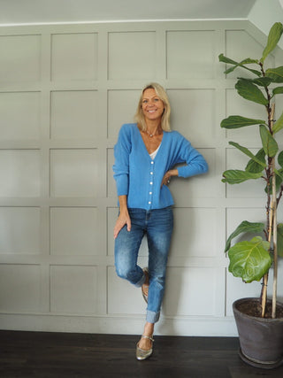 Oreo V-Neck Cardigan with 5 Pearlescent Buttons - 7 Colours