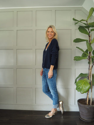 Oreo V-Neck Cardigan with 5 Pearlescent Buttons - 7 Colours