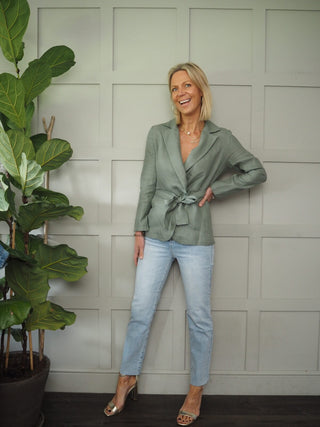 Pally Mid/High Rise Jeans with Raw Hem - Light Blue