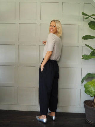 Starling V-Neck Short Sleeved Jumper with Pearlescent Buttons - 5 Colours