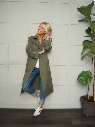 Emilie Long Relaxed Fit Double Breasted Trench Coat with Detachable Tie Belt - Khaki / Pink and Navy Blue / Pink