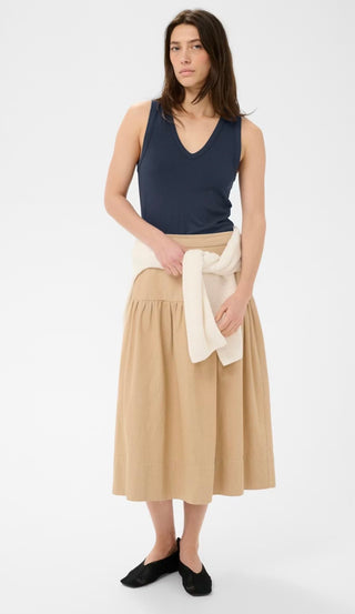 Nikkia Ribbed Vest with V Neckline by Part Two - Navy, Red