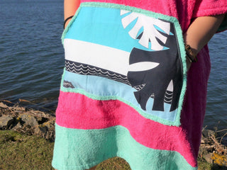 Beach Poncho - Pink Wave