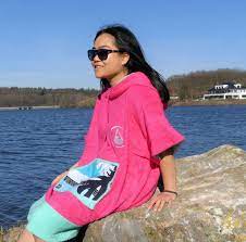 Beach Poncho - Pink Wave